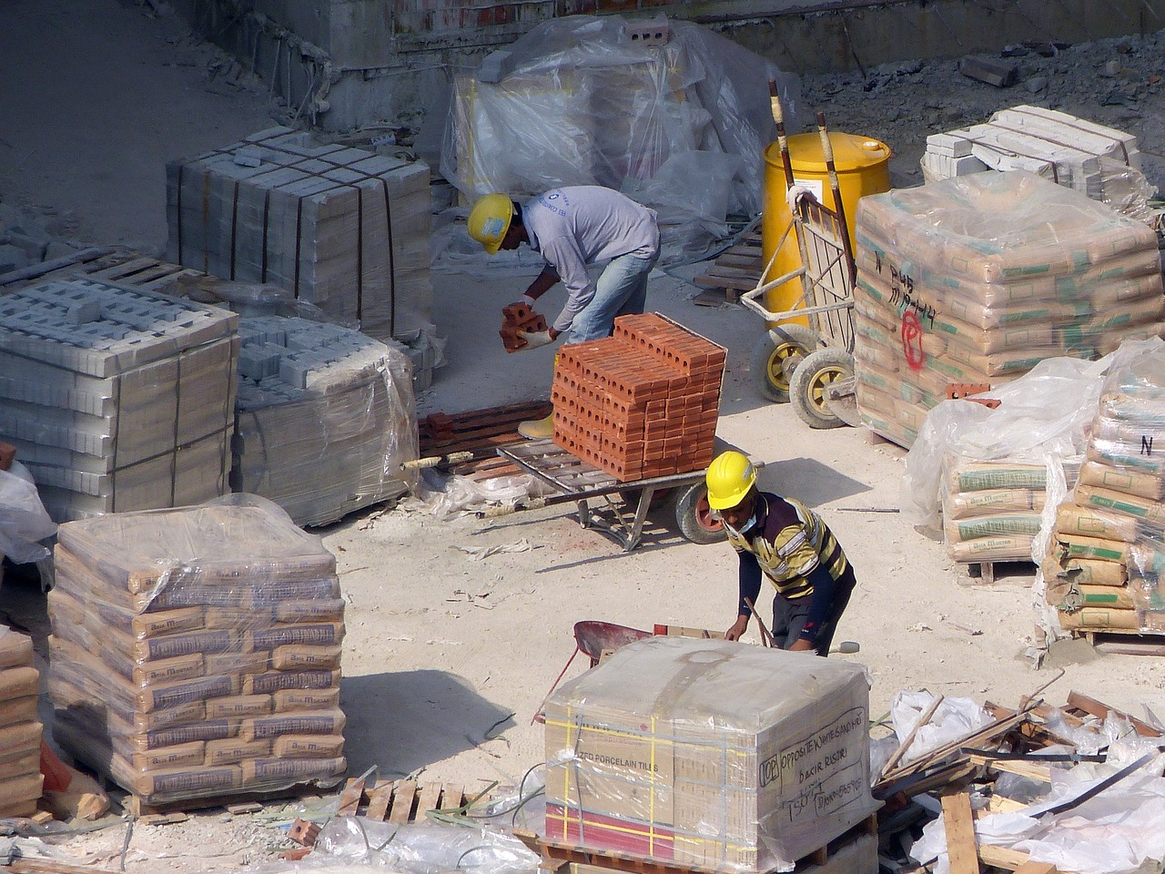 construction, site, building construction, helmet, architecture, construction workers, bricks, build, metal, sky, building site, construction site, housing, singapore, men at work, under construction, cement, nature, construction site, cement, cement, cement, cement, cement